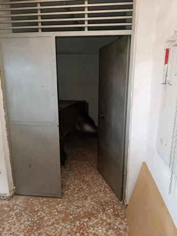 Edificio industrial en calle J.Ramón Jiménez