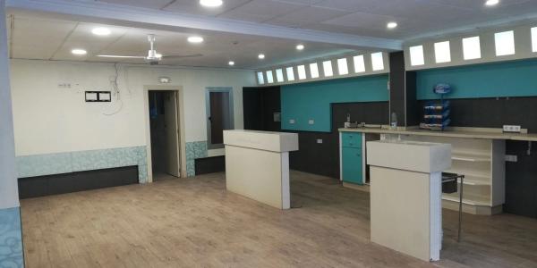 Edificio de uso mixto en avenida Sant Vicent Ferrer, 12