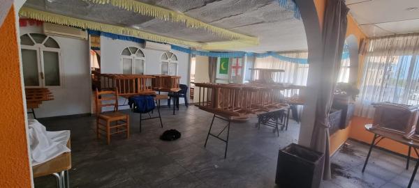 Edificio de uso mixto en calle busot, 1