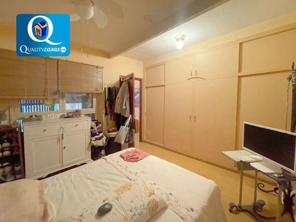 Edificio en Barrio Pont Nou-Corazón de Jesús