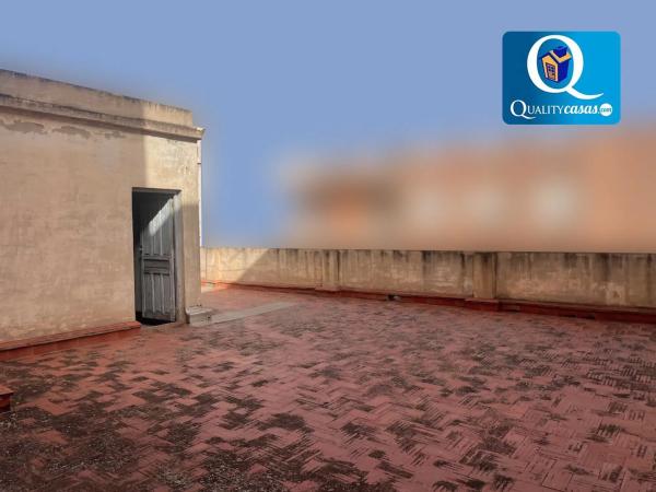 Edificio en Barrio Pont Nou-Corazón de Jesús