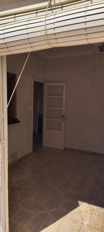 Edificio de uso mixto en calle Perú, 26