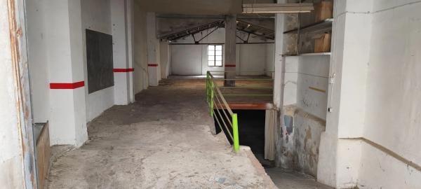 Edificio de uso mixto en calle Perú, 26