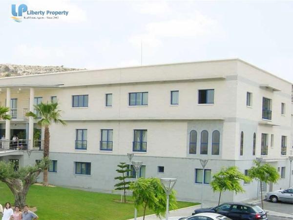 Edificio en Barrio San Gabriel