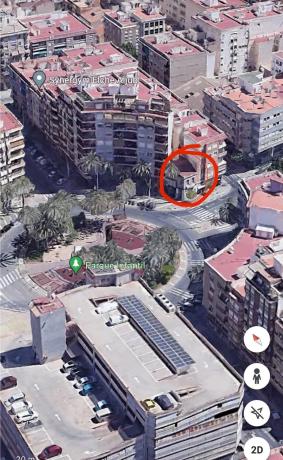 Edificio residencial en plaza de Crevillent, 9