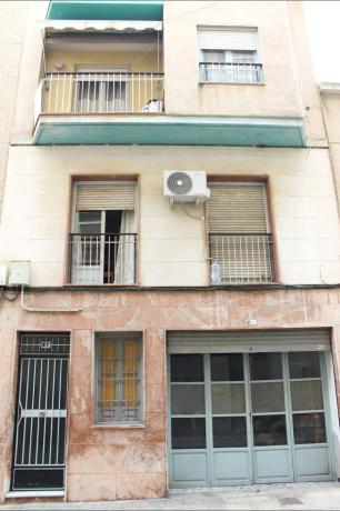 Edificio en Barrio Pont Nou-Corazón de Jesús