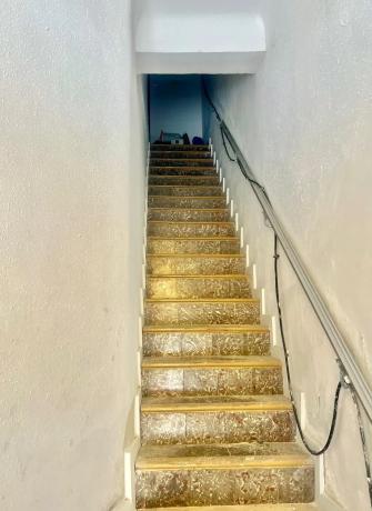 Edificio en calle Maestro Vicente Llorca