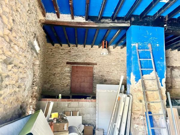 Edificio en calle Maestro Vicente Llorca