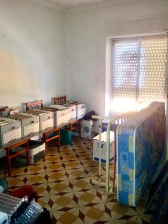 Edificio en calle Maestro Vicente Llorca