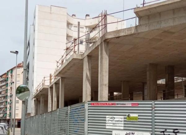 Edificio en calle Oliver