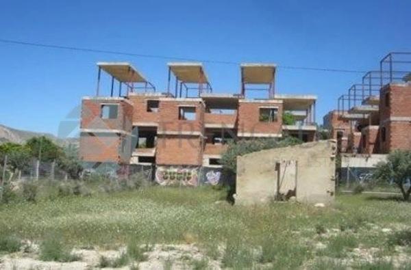 Edificio en camino del Carril