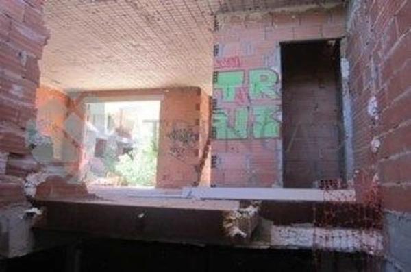 Edificio en camino del Carril