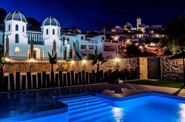 Edificio hotelero en calle del Sol