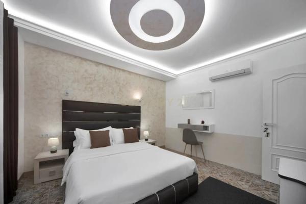 Edificio hotelero en calle de Puchalt, 2 -20