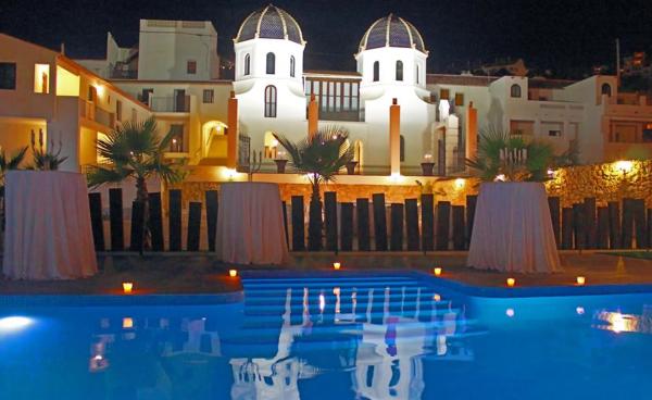 Edificio hotelero en calle del Sol