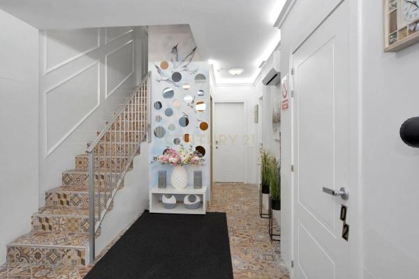 Edificio hotelero en calle de Puchalt, 2 -20