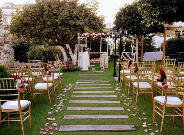 Edificio hotelero en calle del Sol