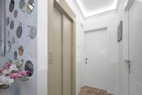 Edificio hotelero en calle de Puchalt, 2 -20