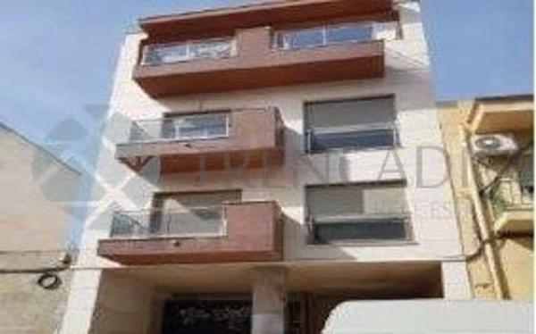 Edificio en calle San José Obrero