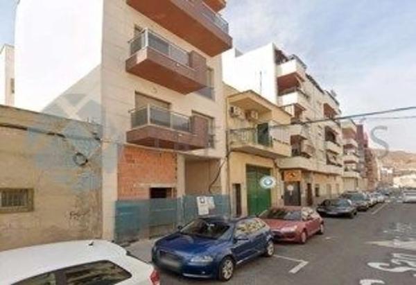 Edificio en calle San José Obrero