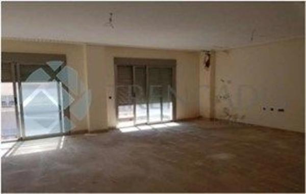 Edificio en calle San José Obrero