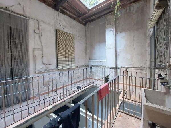 Edificio en calle José Gutiérrez Petén, 3