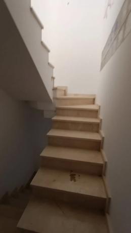 Edificio de uso mixto en avenida d'Europa, 52