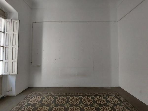 Edificio en calle José Gutiérrez Petén, 3