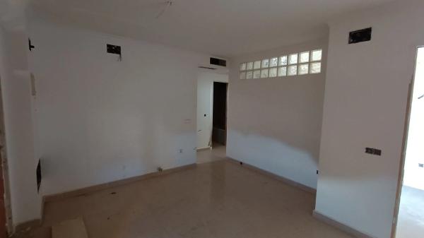 Edificio de uso mixto en avenida d'Europa, 52