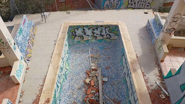 Edificio de uso mixto en avenida d'Europa, 52