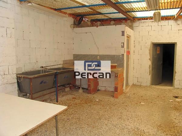 Edificio en calle de Tirant lo Blanc