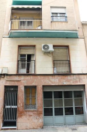 Edificio en Barrio Pont Nou-Corazón de Jesús