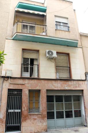 Edificio en Barrio Pont Nou-Corazón de Jesús