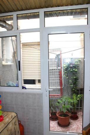 Edificio en Barrio Pont Nou-Corazón de Jesús