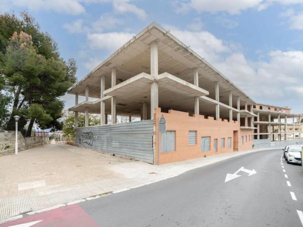 Edificio en calle Alcoi, 6