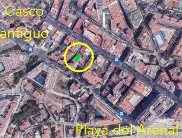 Edificio de uso mixto en calle Oscar Espla