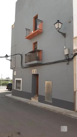 Edificio en calle Santa Creu
