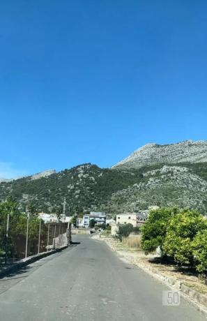 Edificio en calle Santa Creu