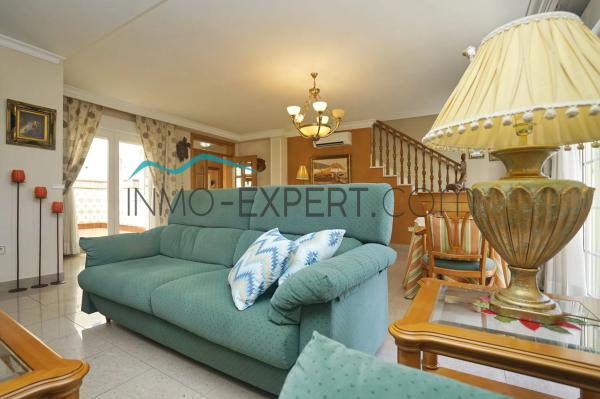 Edificio de uso mixto en Barrio Saladar