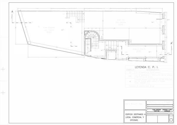 Edificio de uso mixto