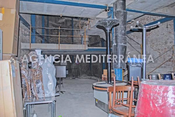 Edificio de uso mixto