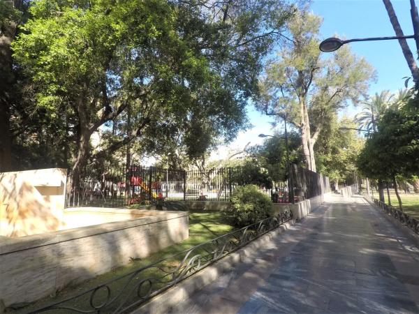 Edificio de uso mixto