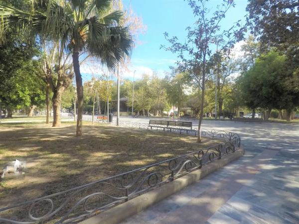 Edificio de uso mixto