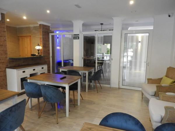 Edificio hotelero en calle l'Esport