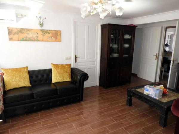 Edificio hotelero en Partida Benicolada