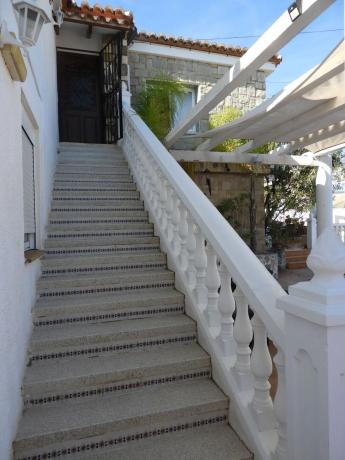 Edificio hotelero en Partida Benicolada