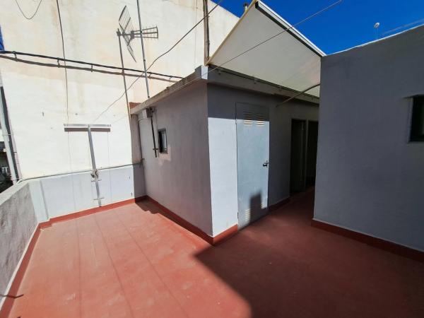 Edificio de uso mixto