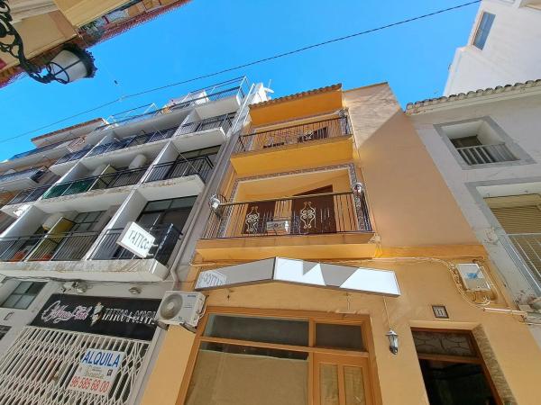 Edificio de uso mixto