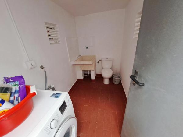 Edificio de uso mixto