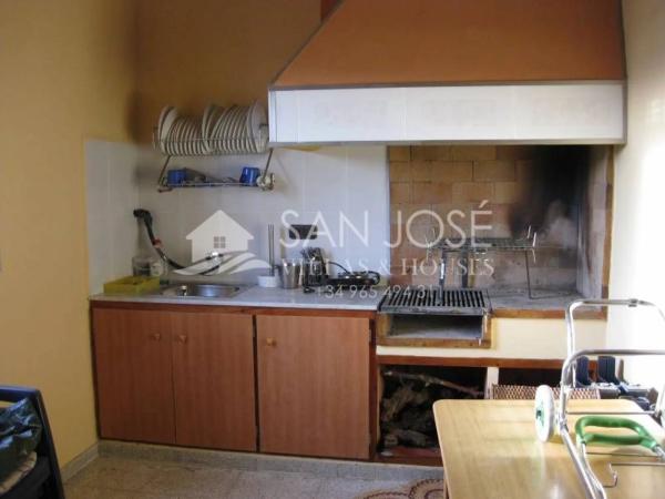 Edificio en Barrio Prosperidad - La Cruz